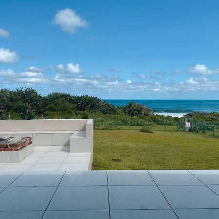 Tamassa Holiday Home On The Beach, In Port Edward Exterior photo